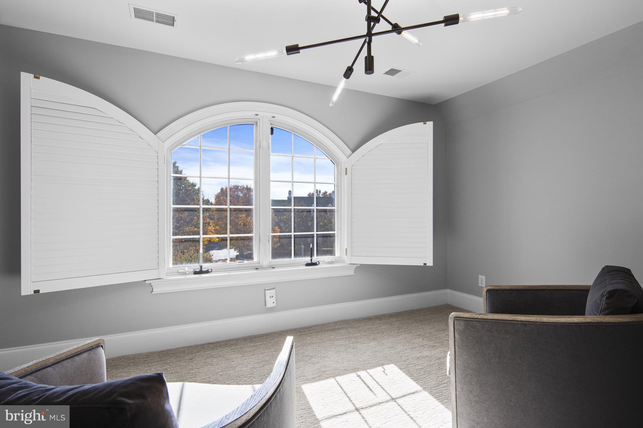 BAYARD MEADOWS - Residential