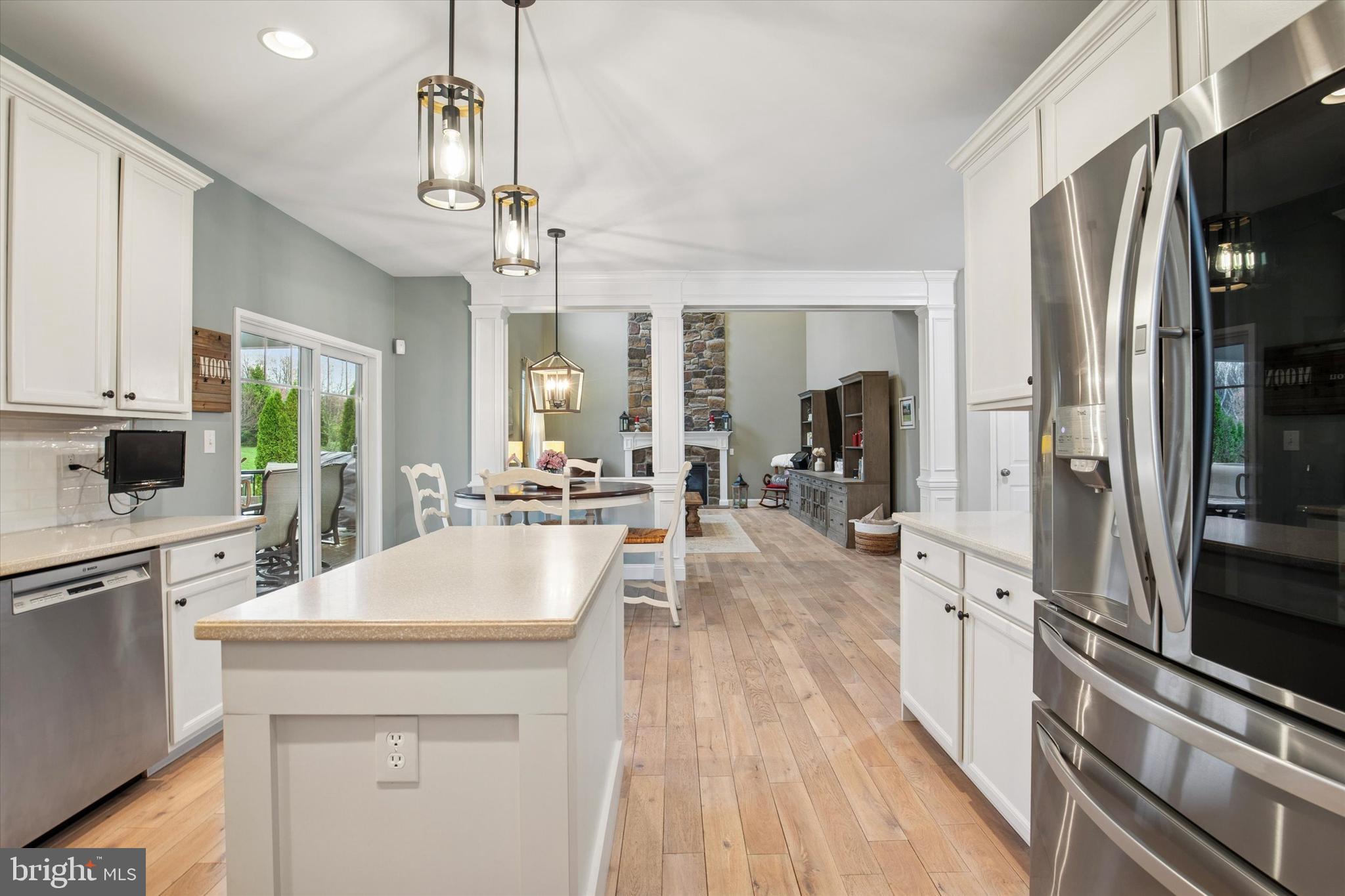 OAK CREEK - Residential