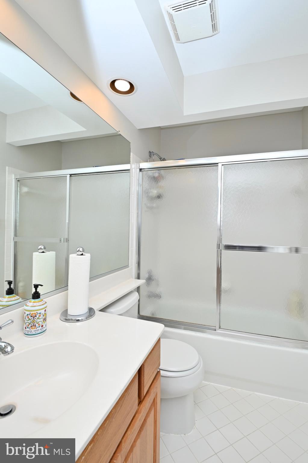 BARRINGTON - Residential