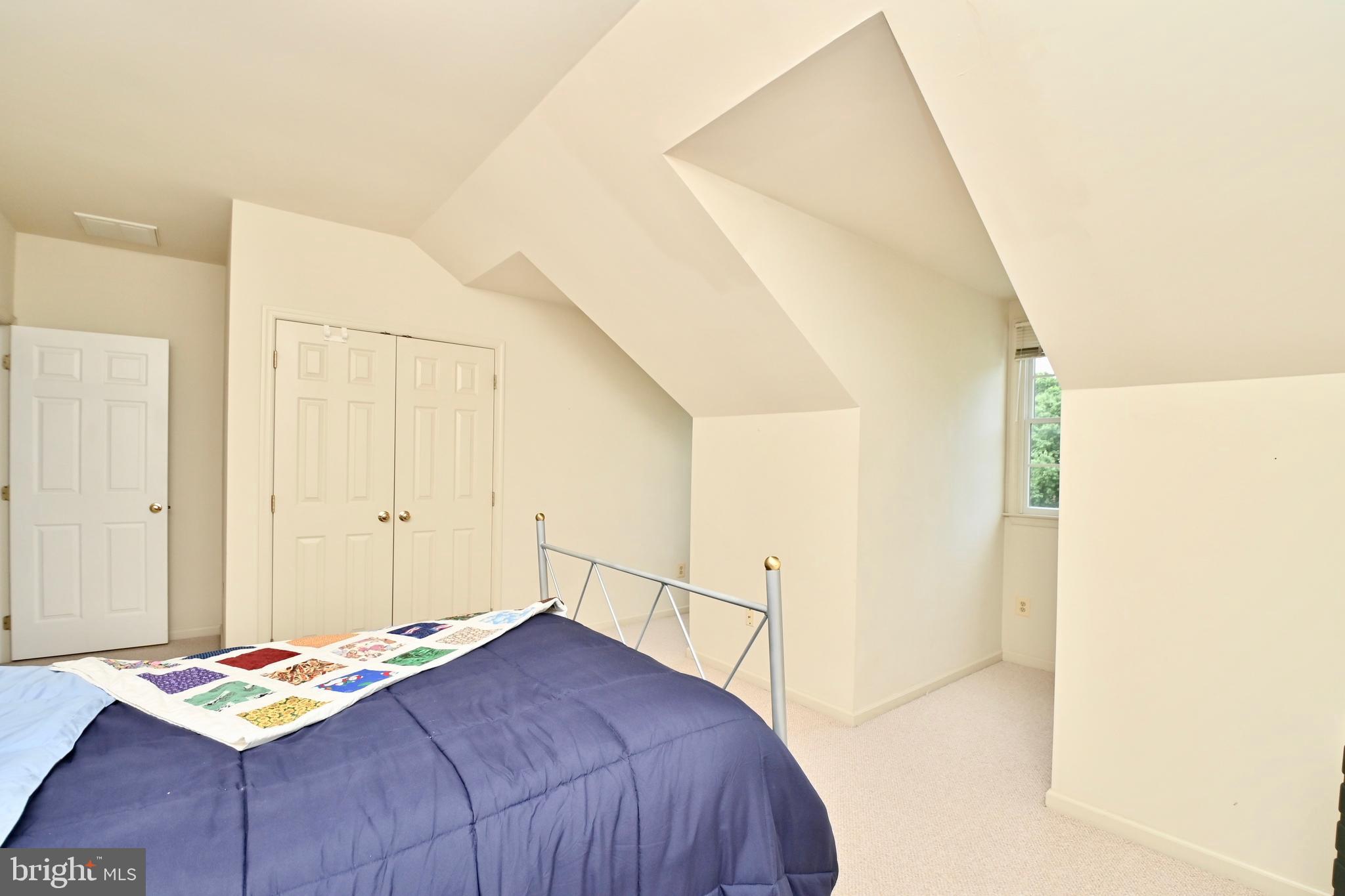 BARRINGTON - Residential