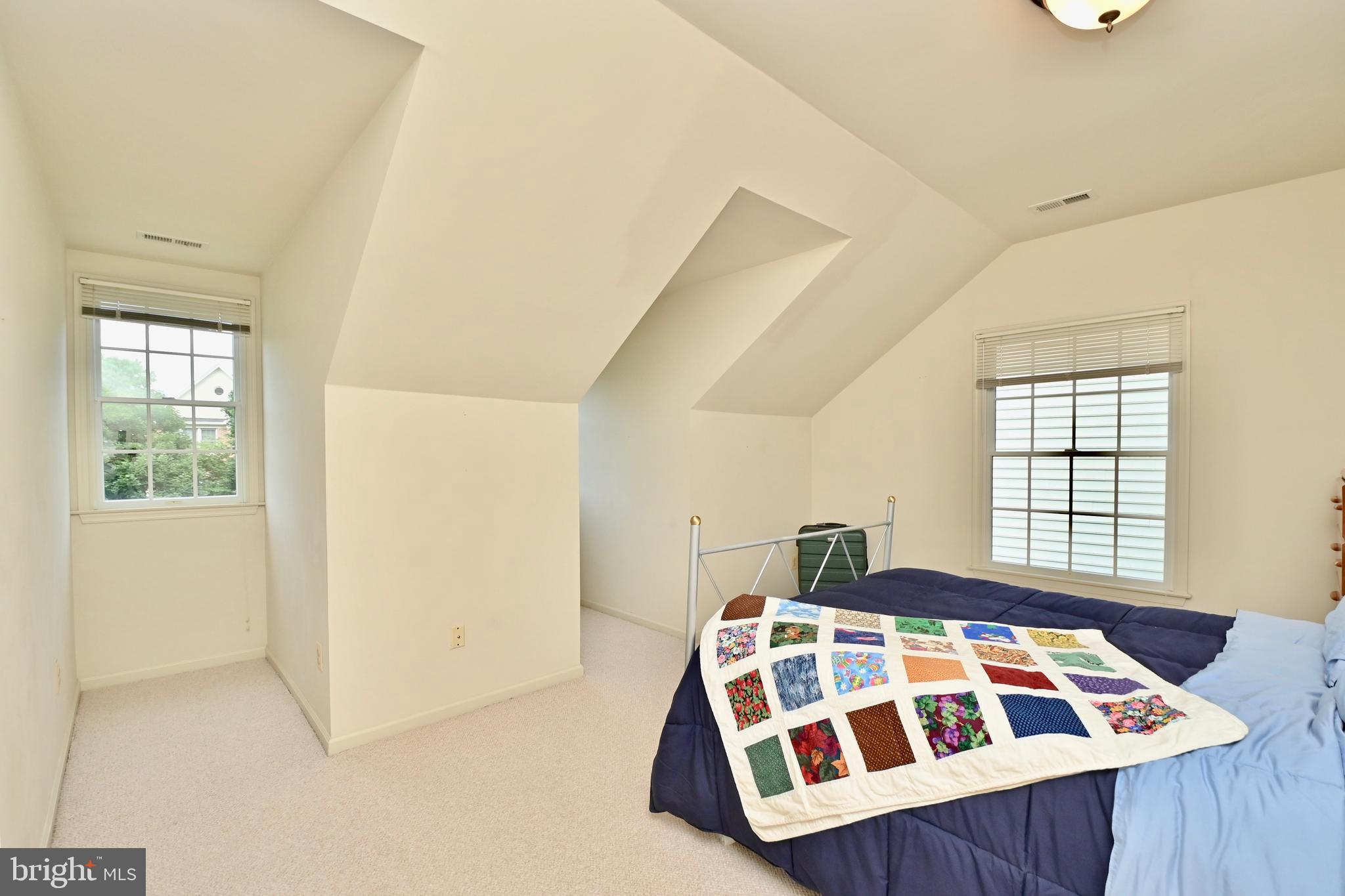 BARRINGTON - Residential