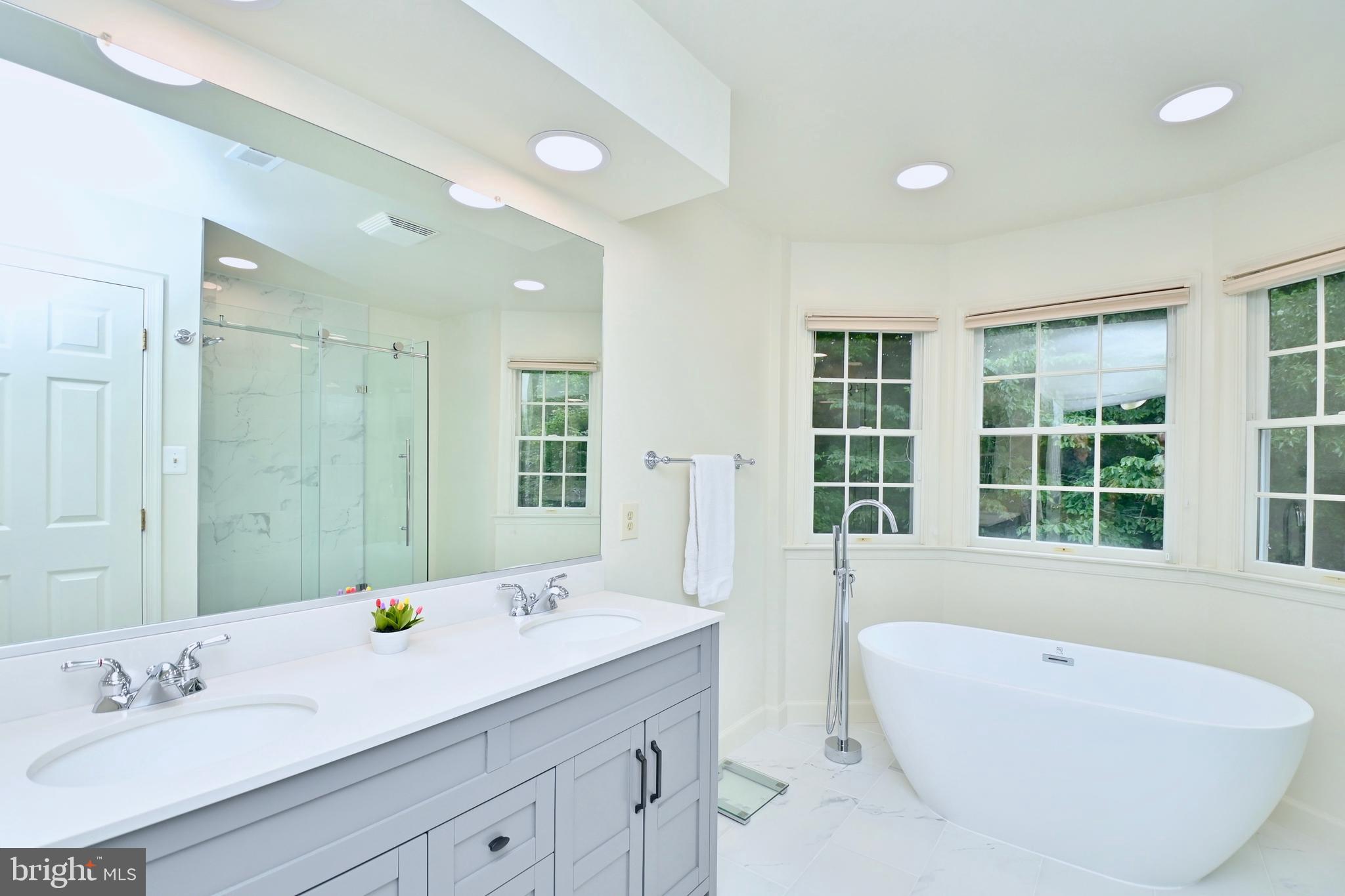 BARRINGTON - Residential