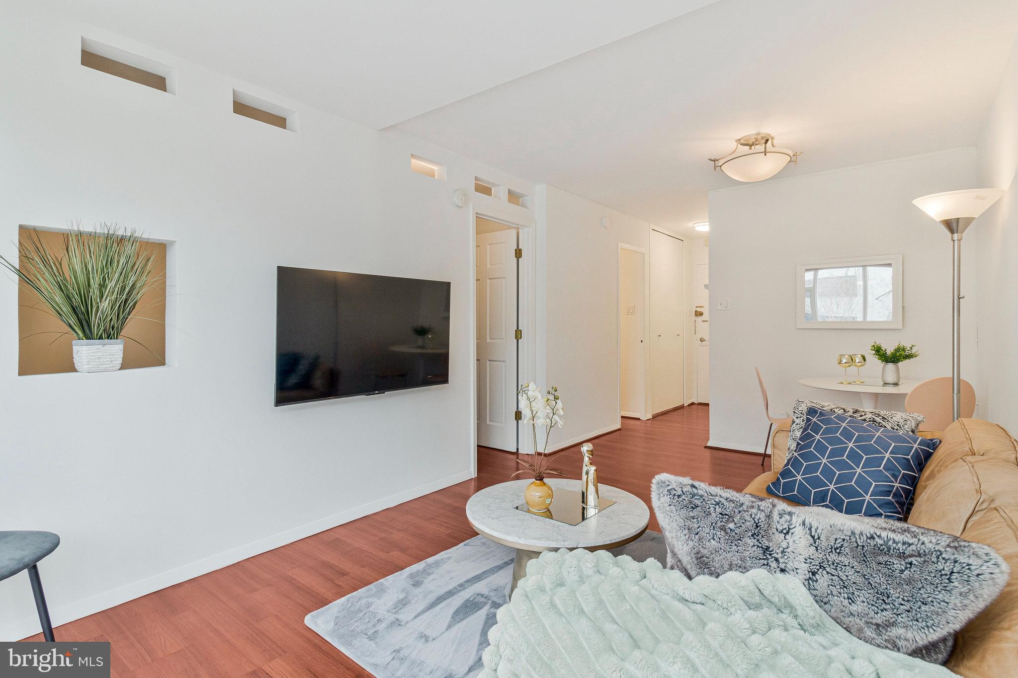 OLD CITY #2 - Residential