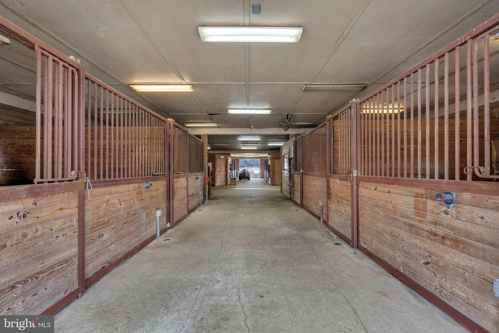 2770 MONMOUTH ROAD