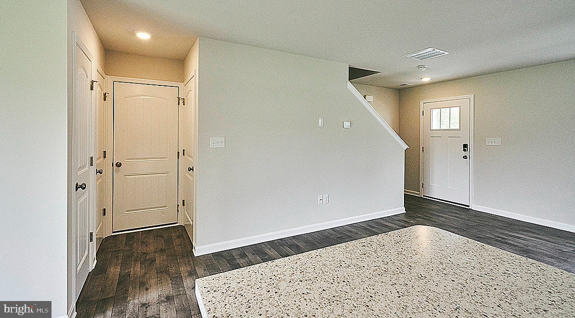 BLACKWATER LANDING - Residential