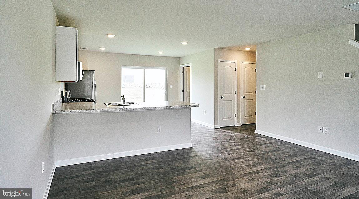 BLACKWATER LANDING - Residential