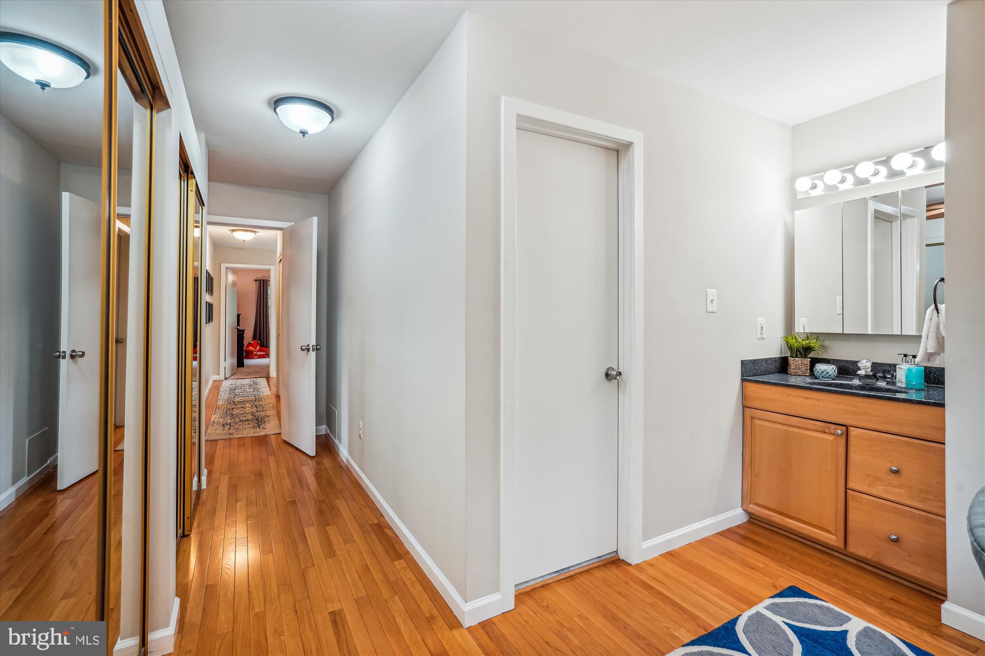 CEDAR COVE - Residential