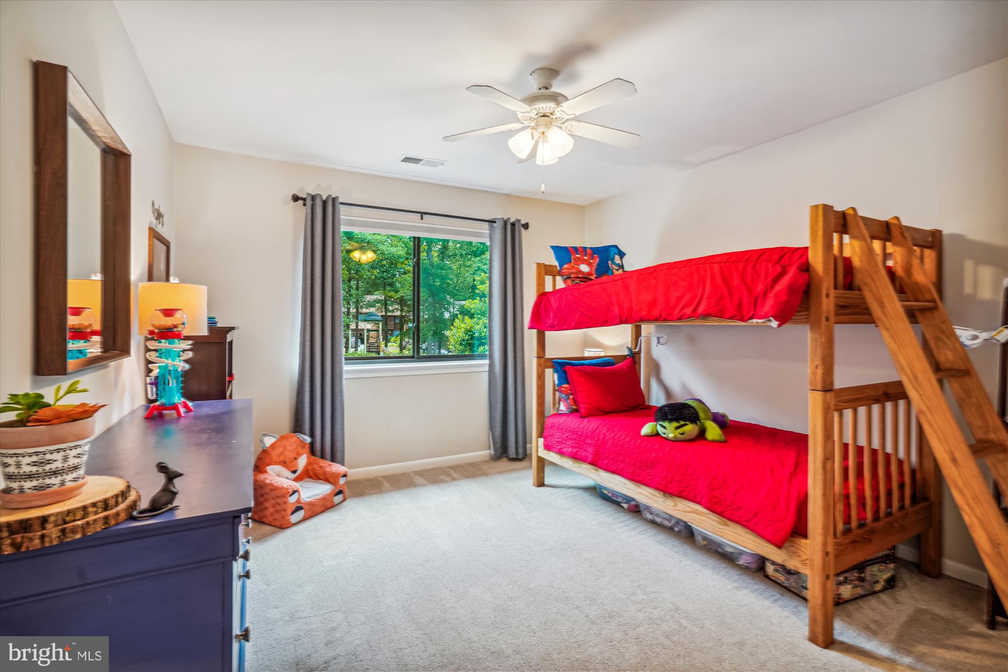 CEDAR COVE - Residential