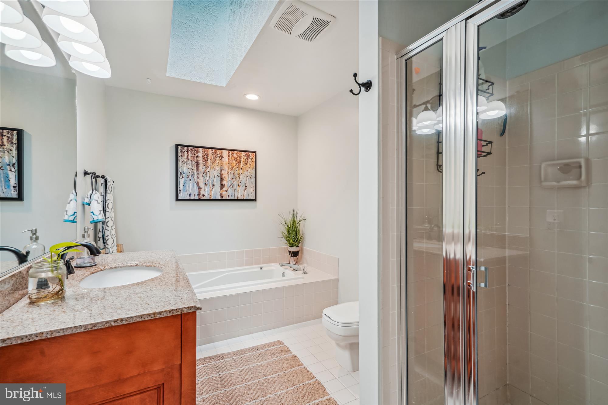 CEDAR COVE - Residential