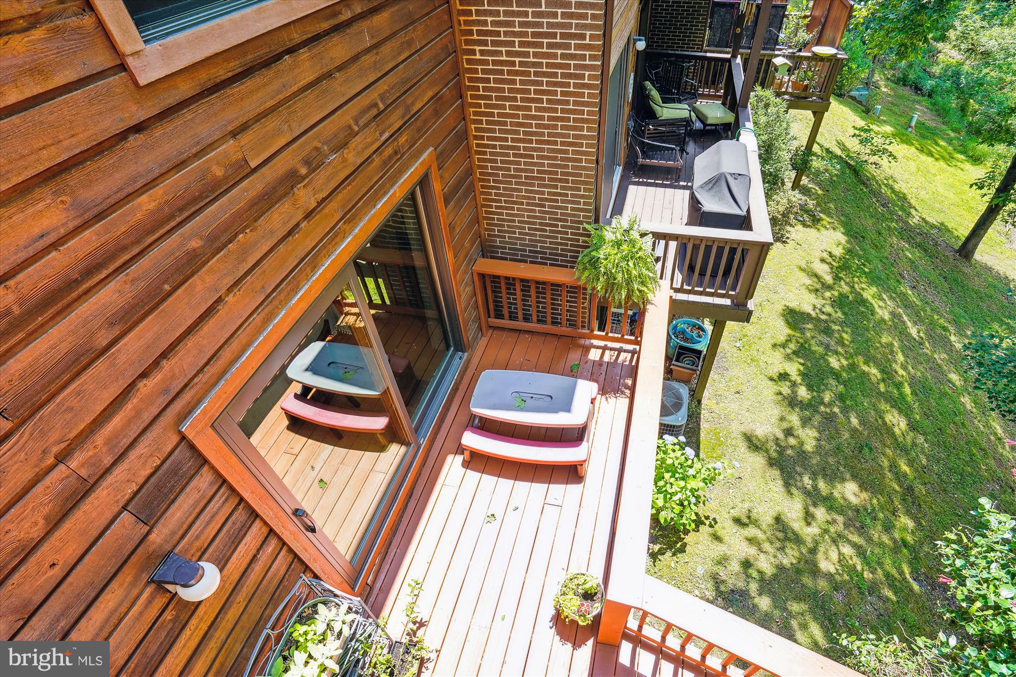 CEDAR COVE - Residential