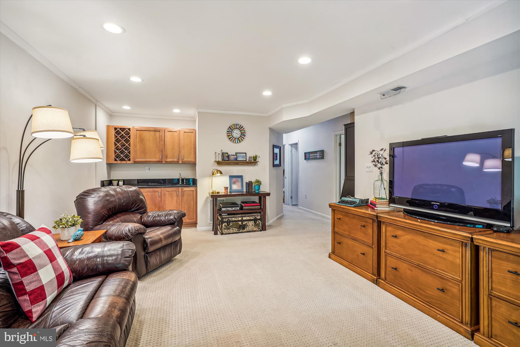 CEDAR COVE - Residential