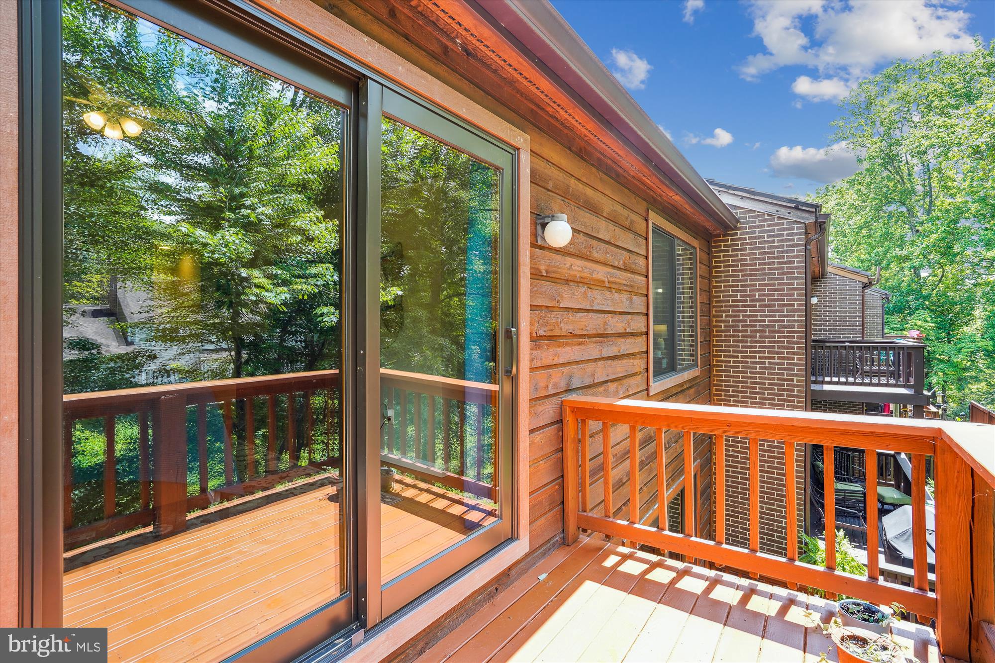 CEDAR COVE - Residential