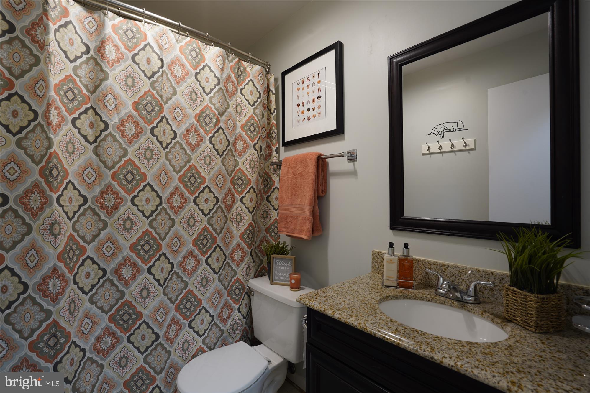 CEDAR COVE - Residential