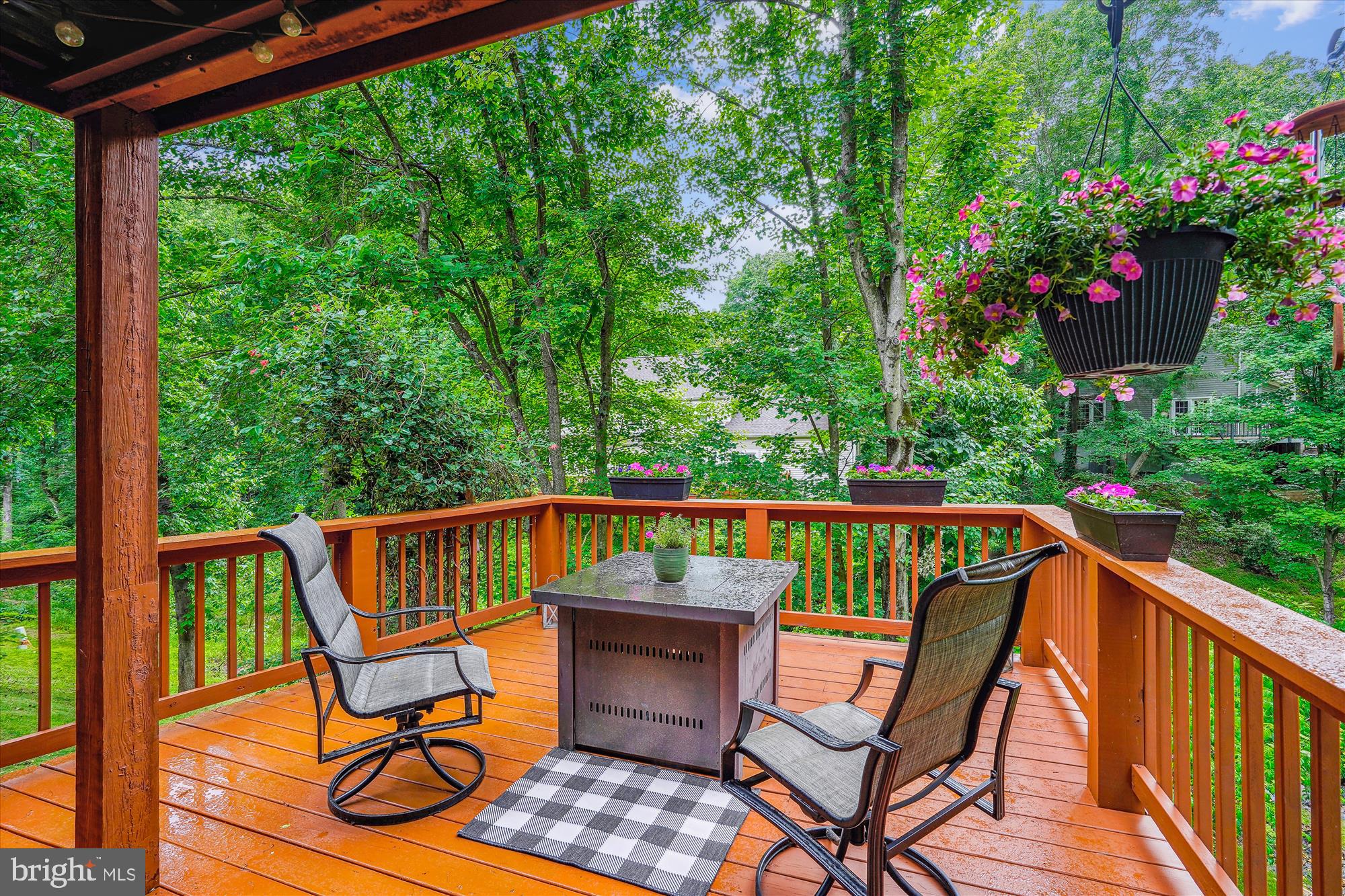 CEDAR COVE - Residential