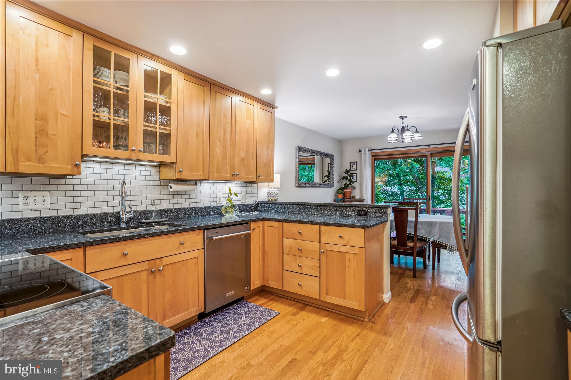 CEDAR COVE - Residential