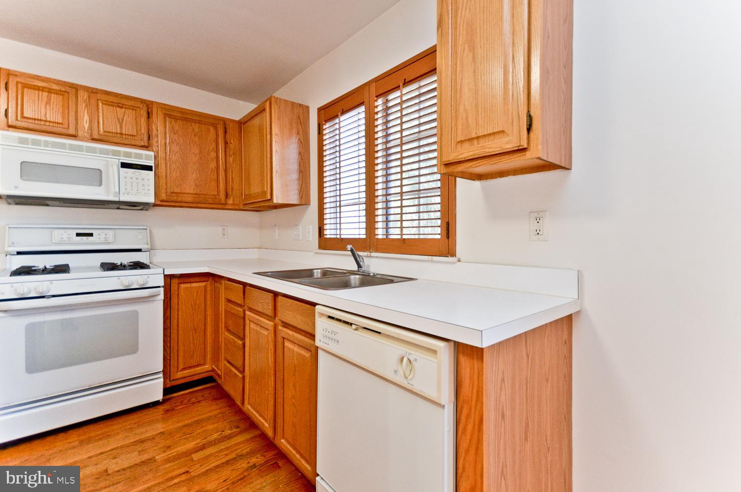 CLOPPERS MILL WEST - Residential