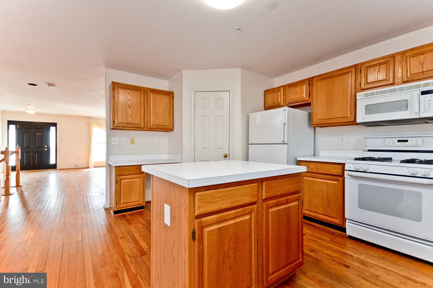 CLOPPERS MILL WEST - Residential