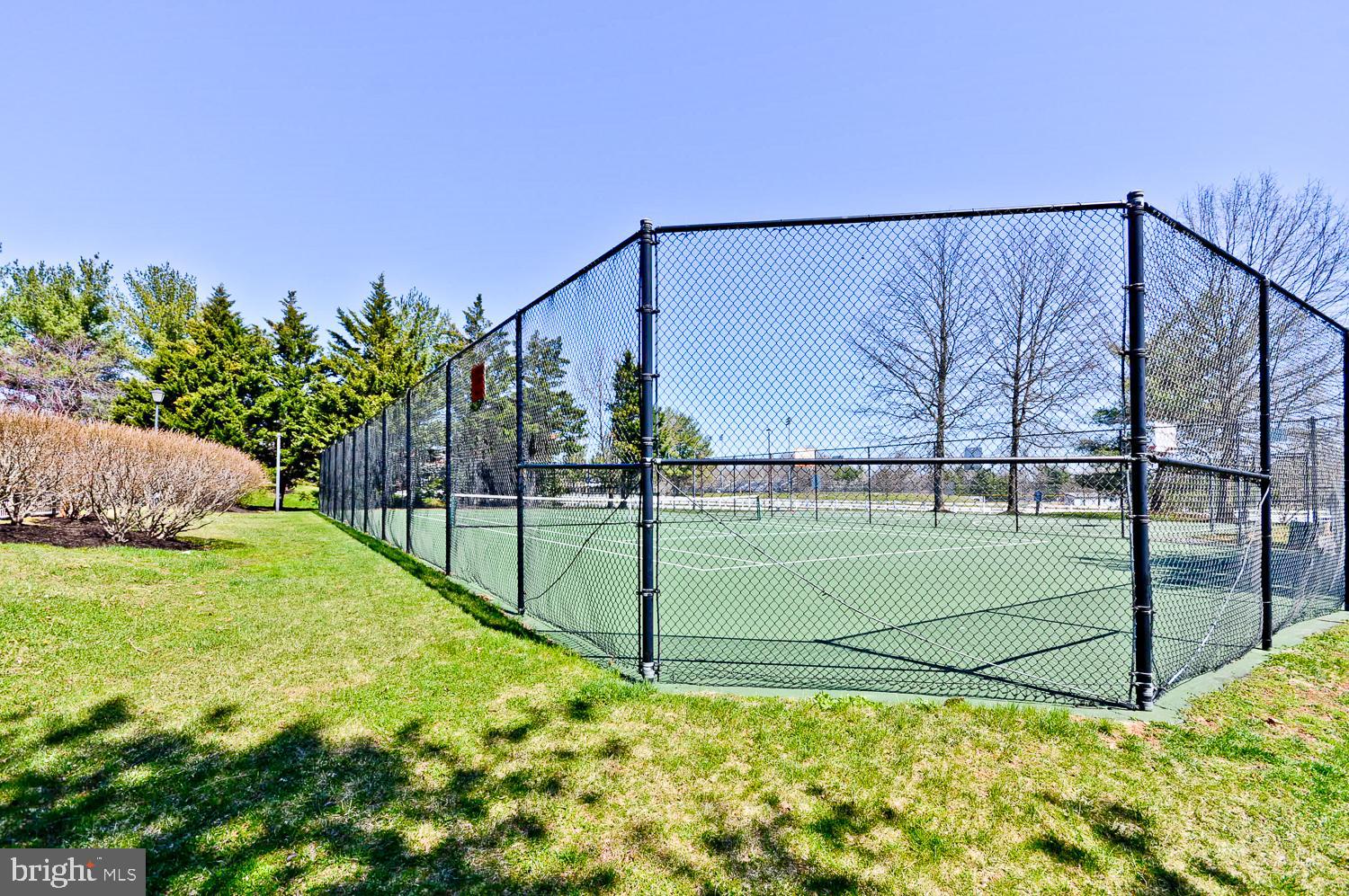 CLOPPERS MILL WEST - Residential