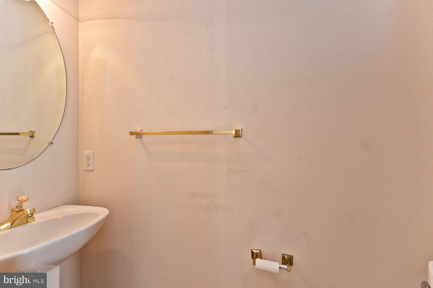 CLOPPERS MILL WEST - Residential