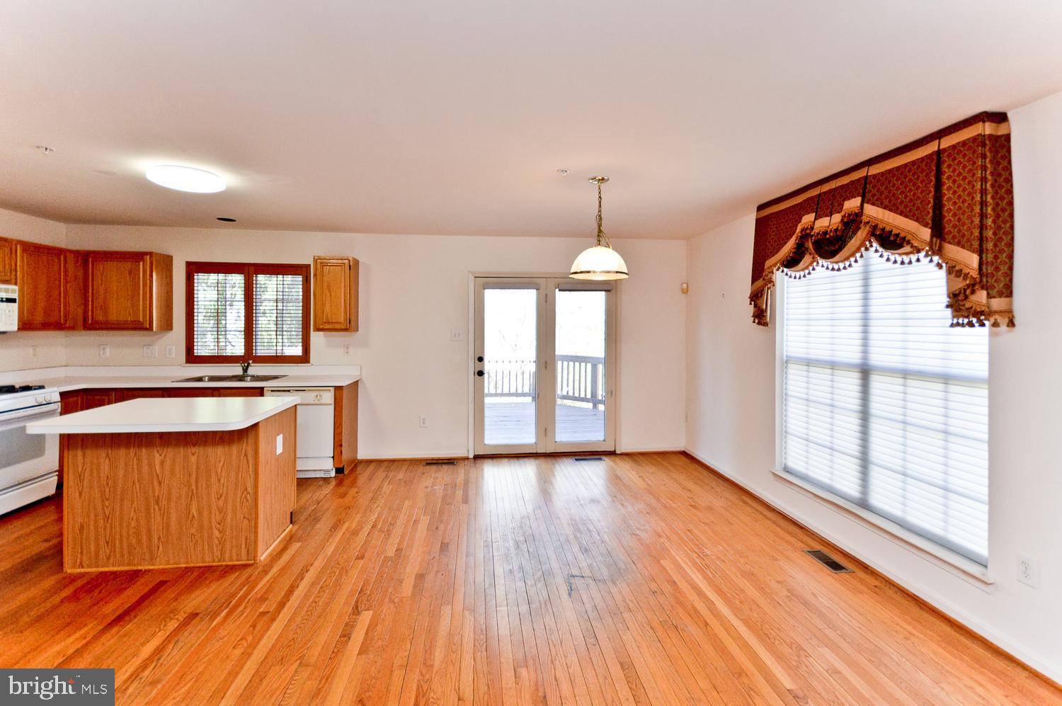 CLOPPERS MILL WEST - Residential