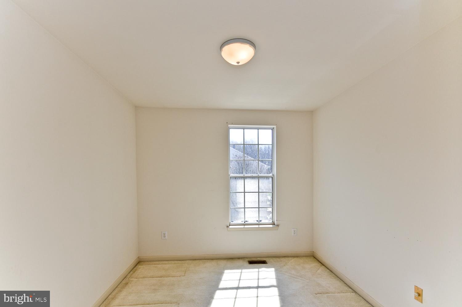 CLOPPERS MILL WEST - Residential