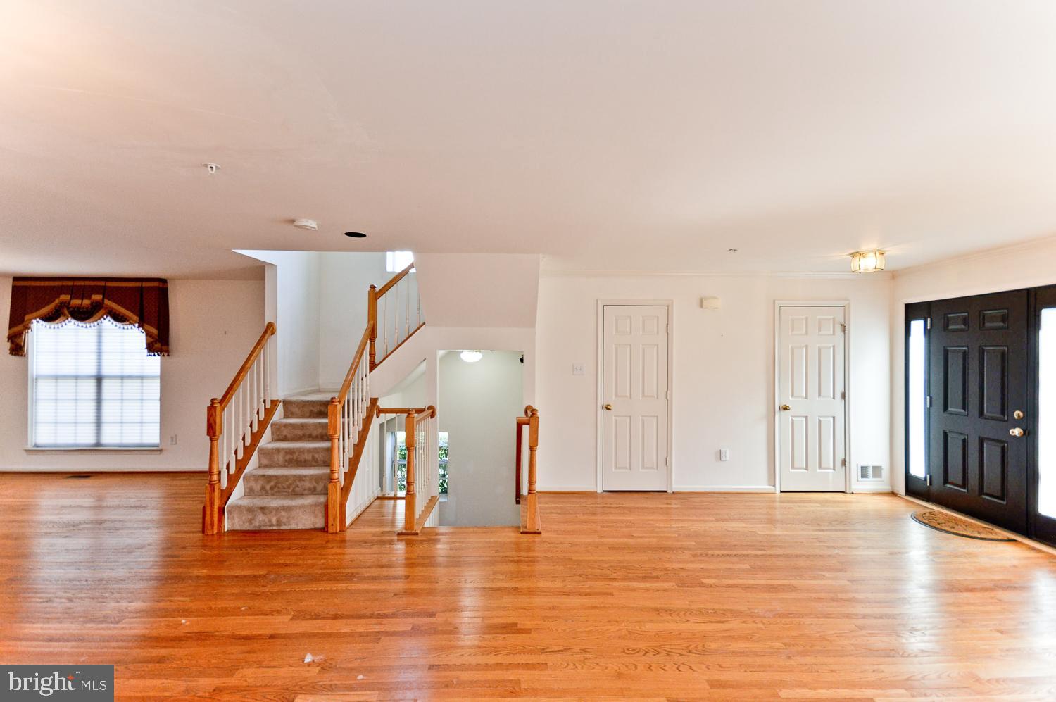 CLOPPERS MILL WEST - Residential