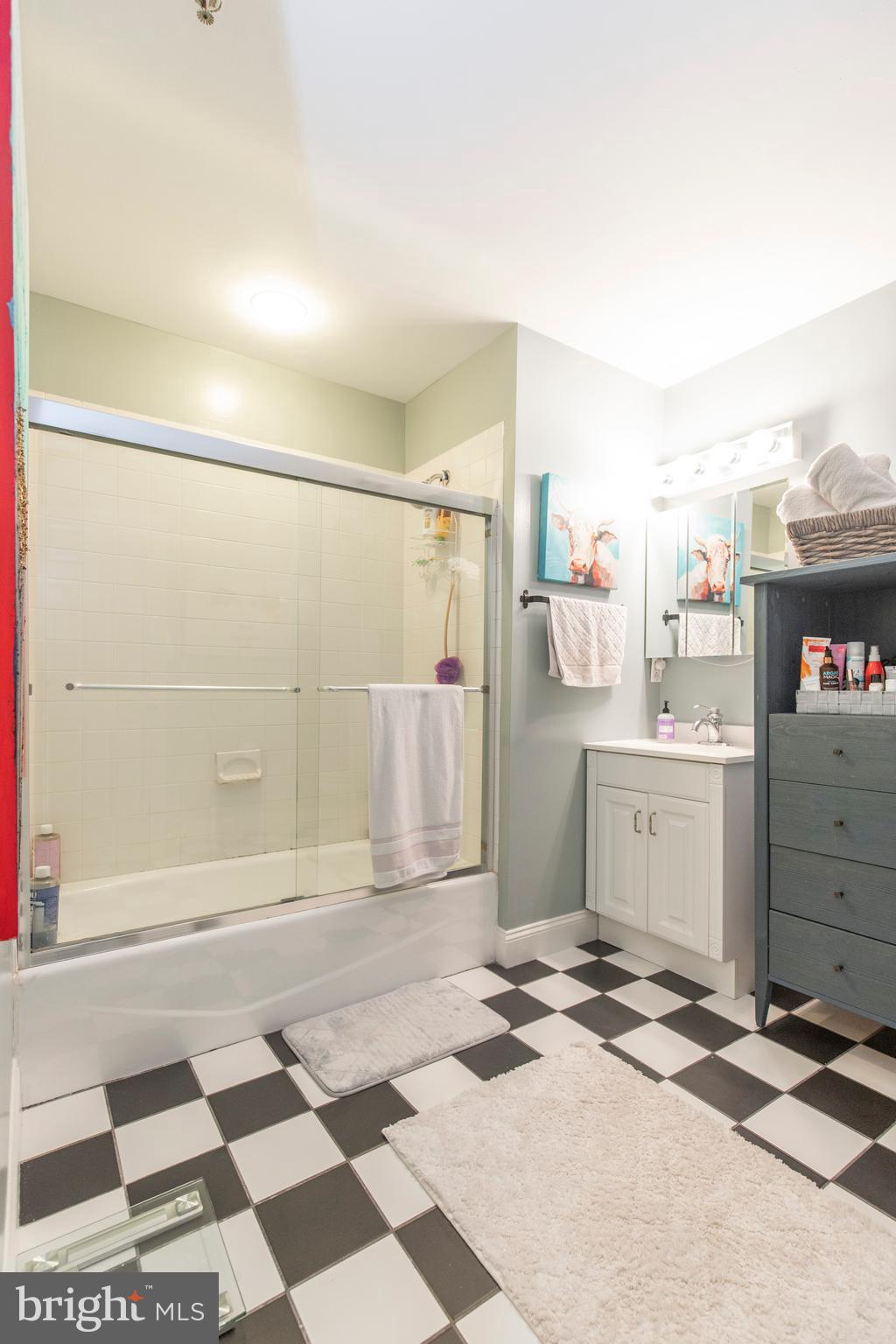 OLD CITY - Residential Lease