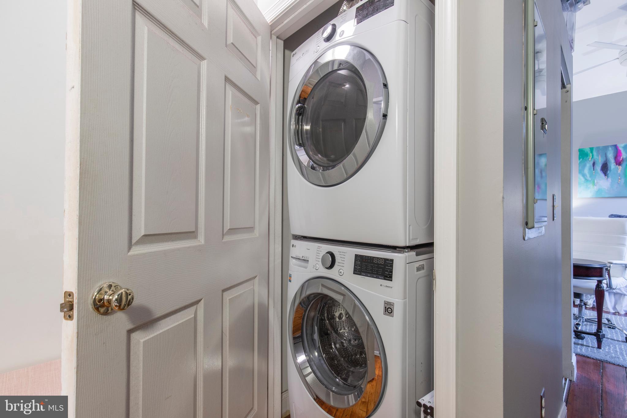 OLD CITY - Residential Lease