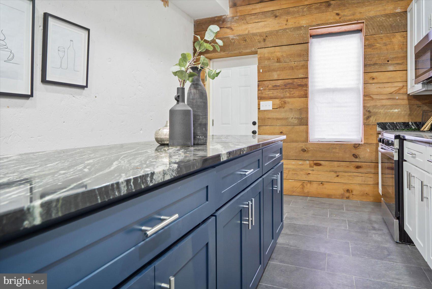 BARCLAY - GREENMOUNT - Residential