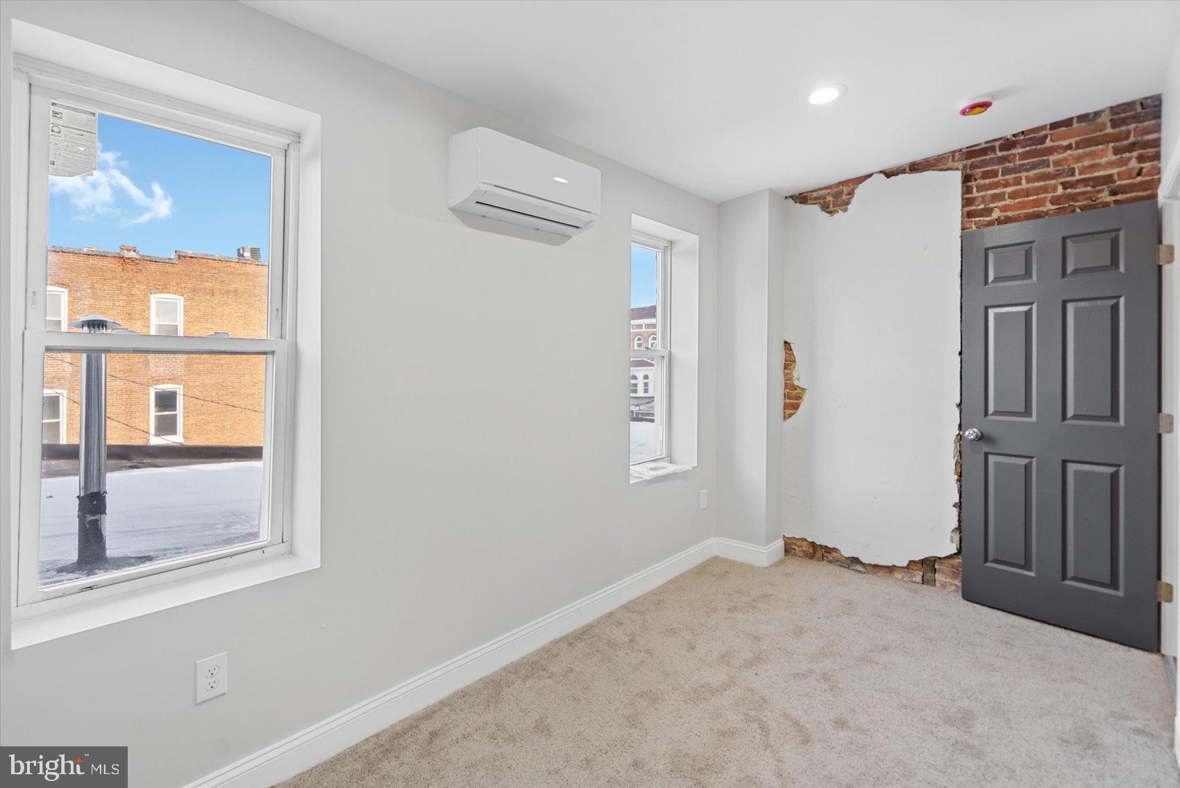 BARCLAY - GREENMOUNT - Residential