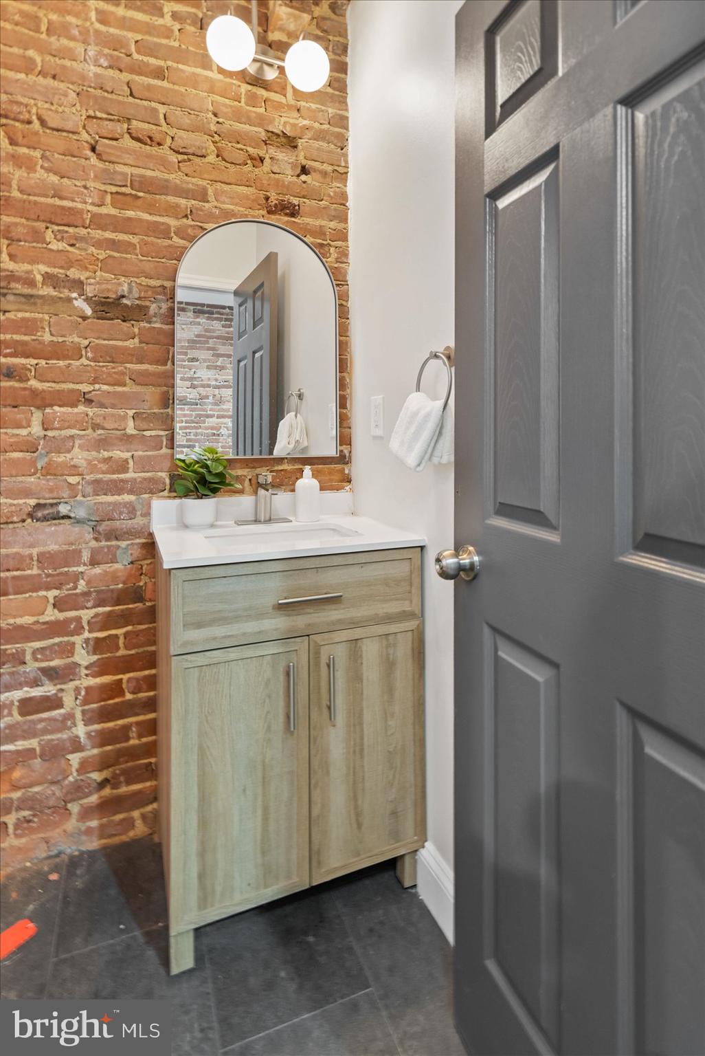 BARCLAY - GREENMOUNT - Residential