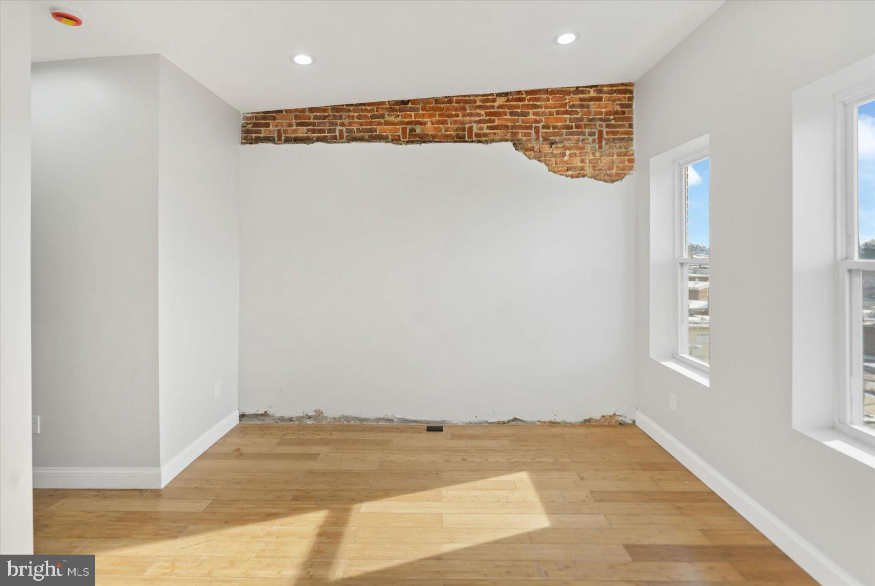 BARCLAY - GREENMOUNT - Residential