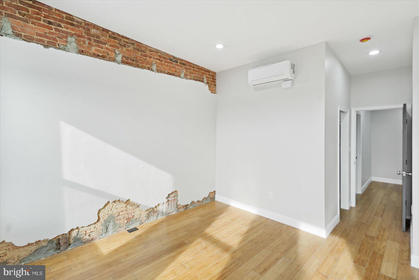 BARCLAY - GREENMOUNT - Residential