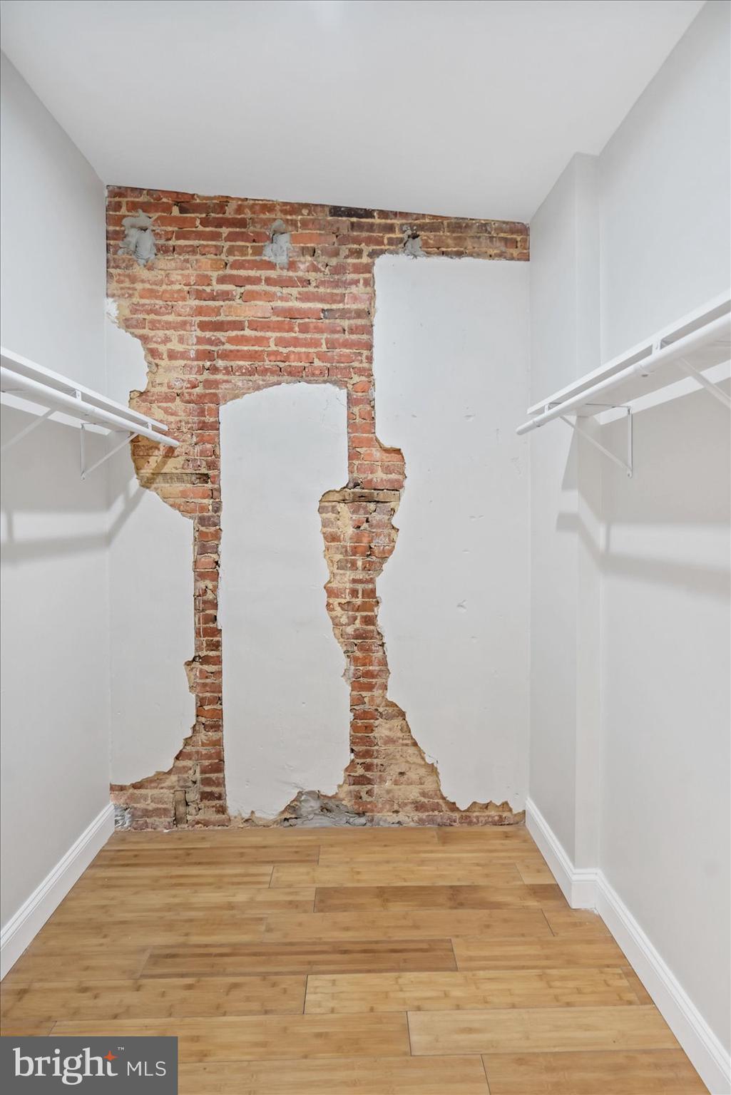 BARCLAY - GREENMOUNT - Residential