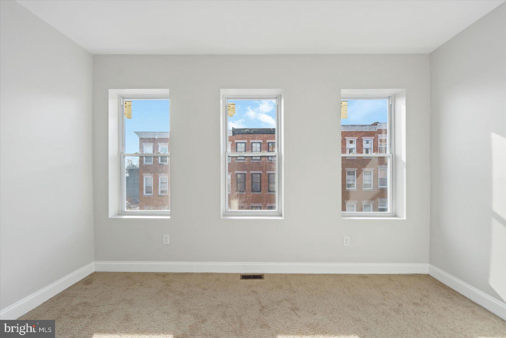 BARCLAY - GREENMOUNT - Residential