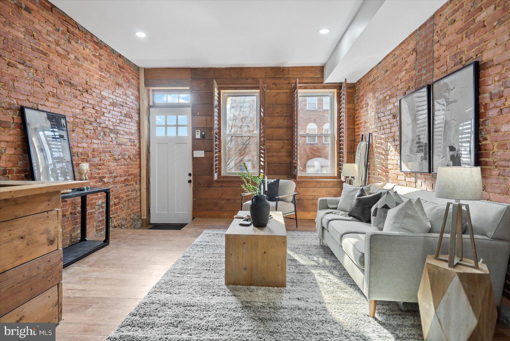 BARCLAY - GREENMOUNT - Residential