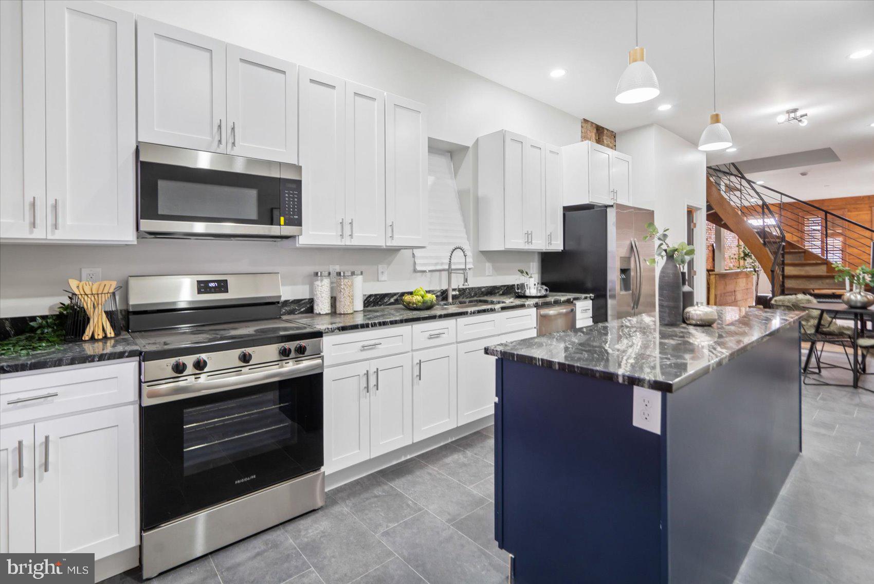 BARCLAY - GREENMOUNT - Residential