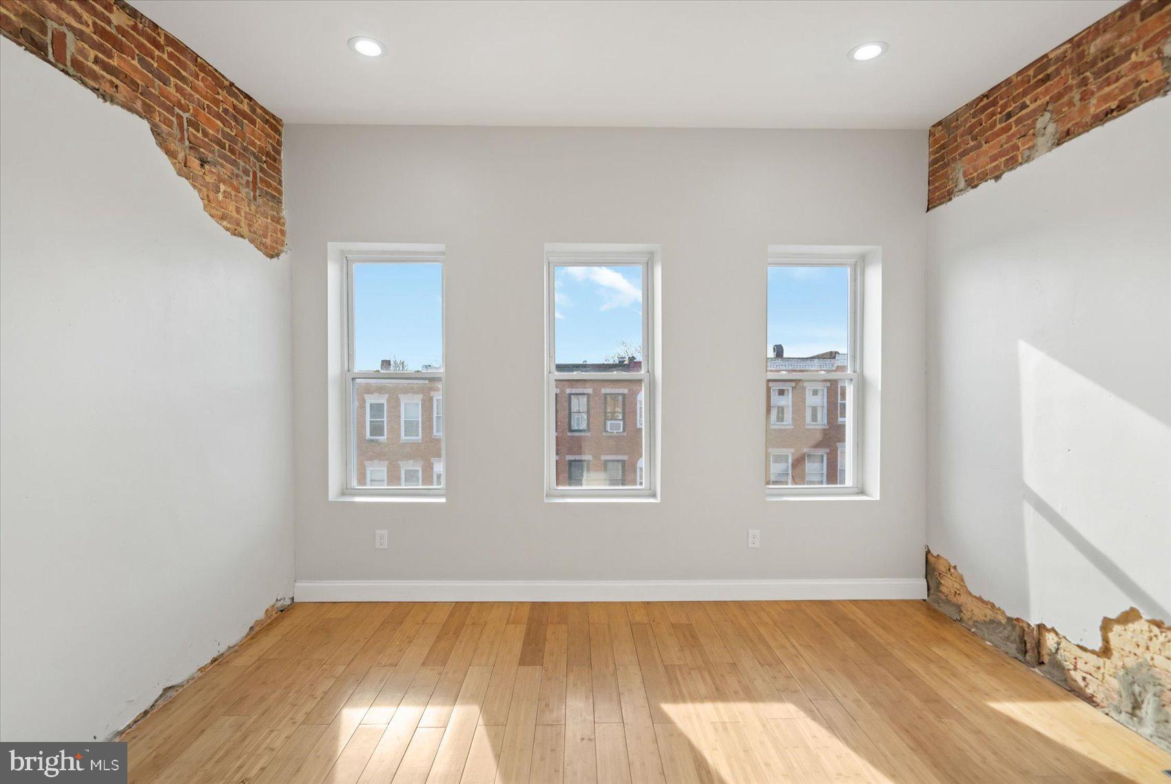 BARCLAY - GREENMOUNT - Residential