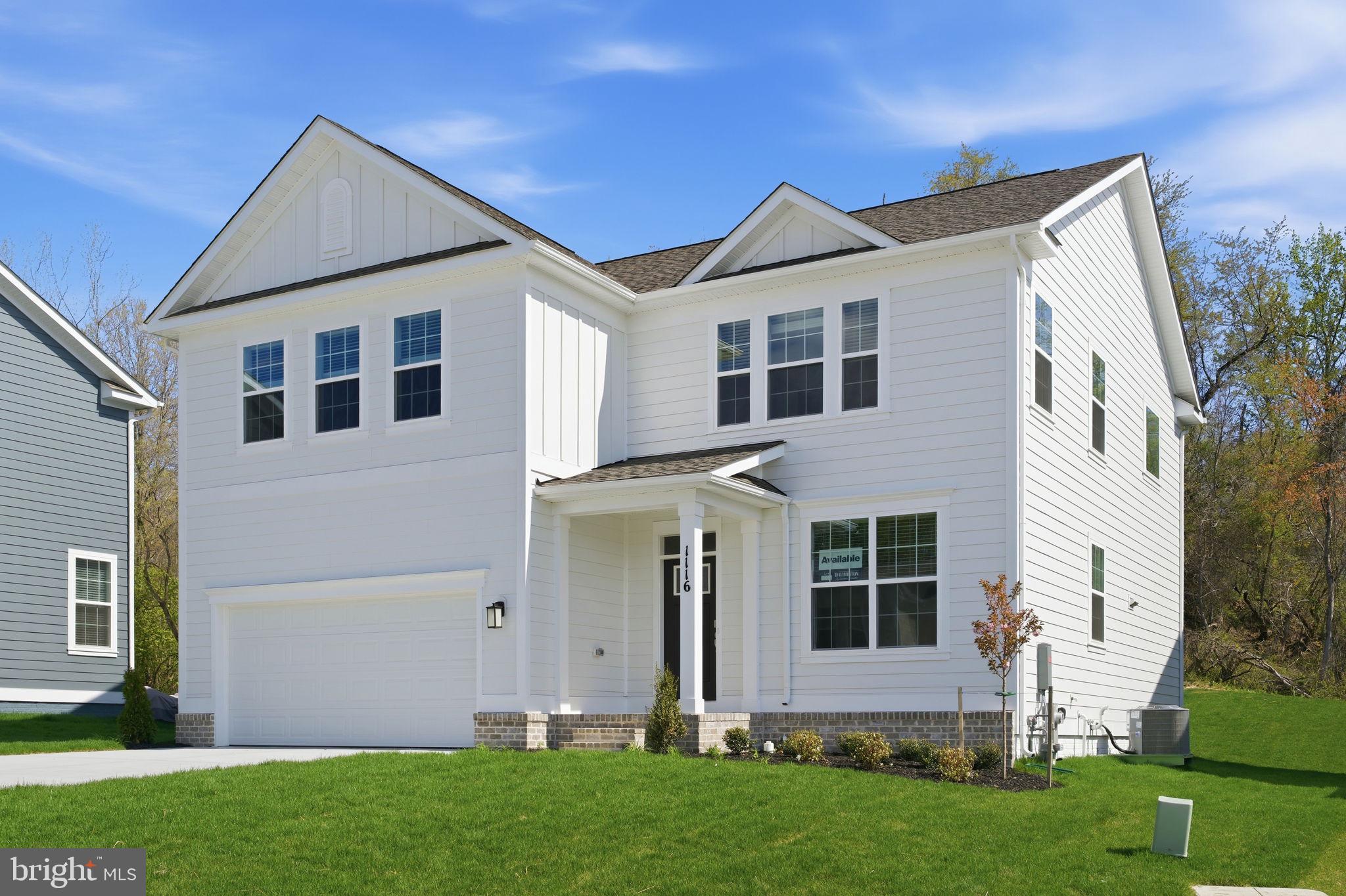 CREEKSIDE ESTATES - Residential