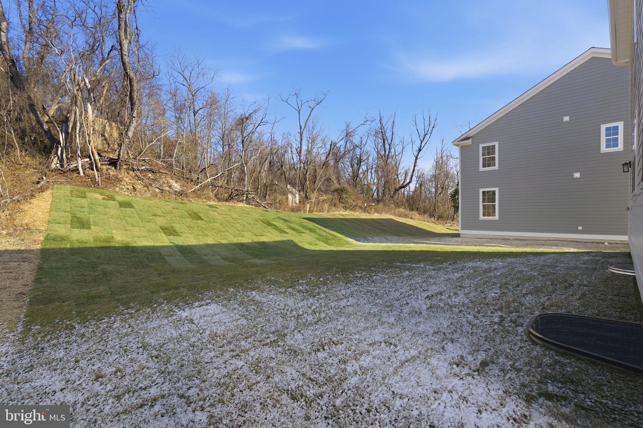 CREEKSIDE ESTATES - Residential