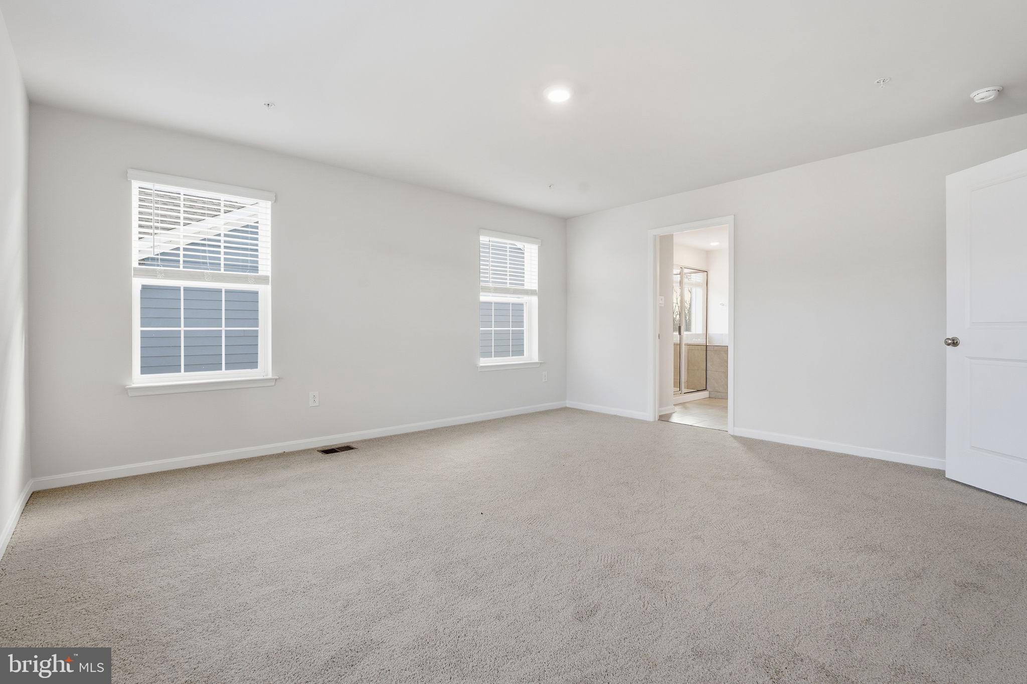 CREEKSIDE ESTATES - Residential