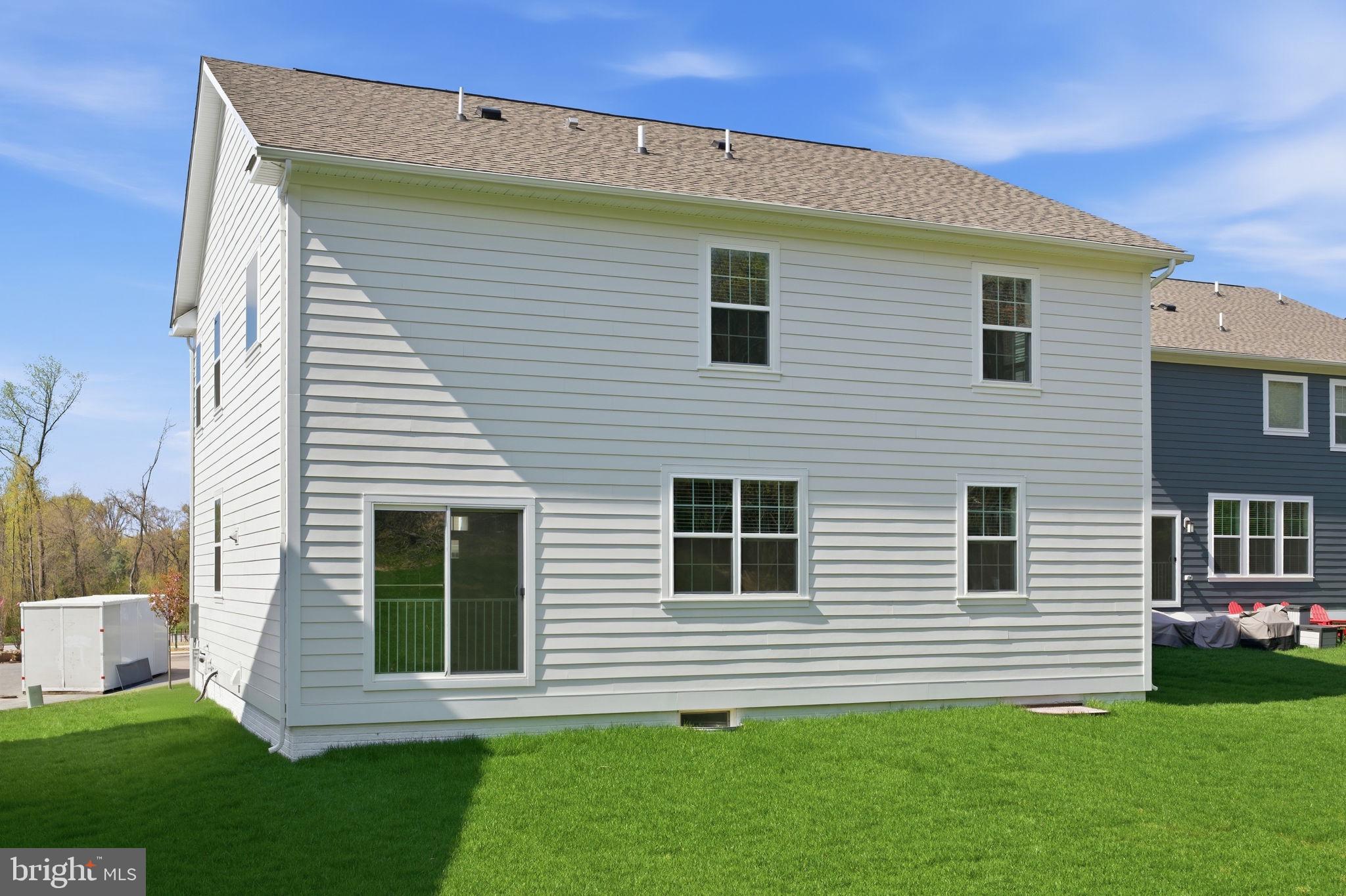 CREEKSIDE ESTATES - Residential