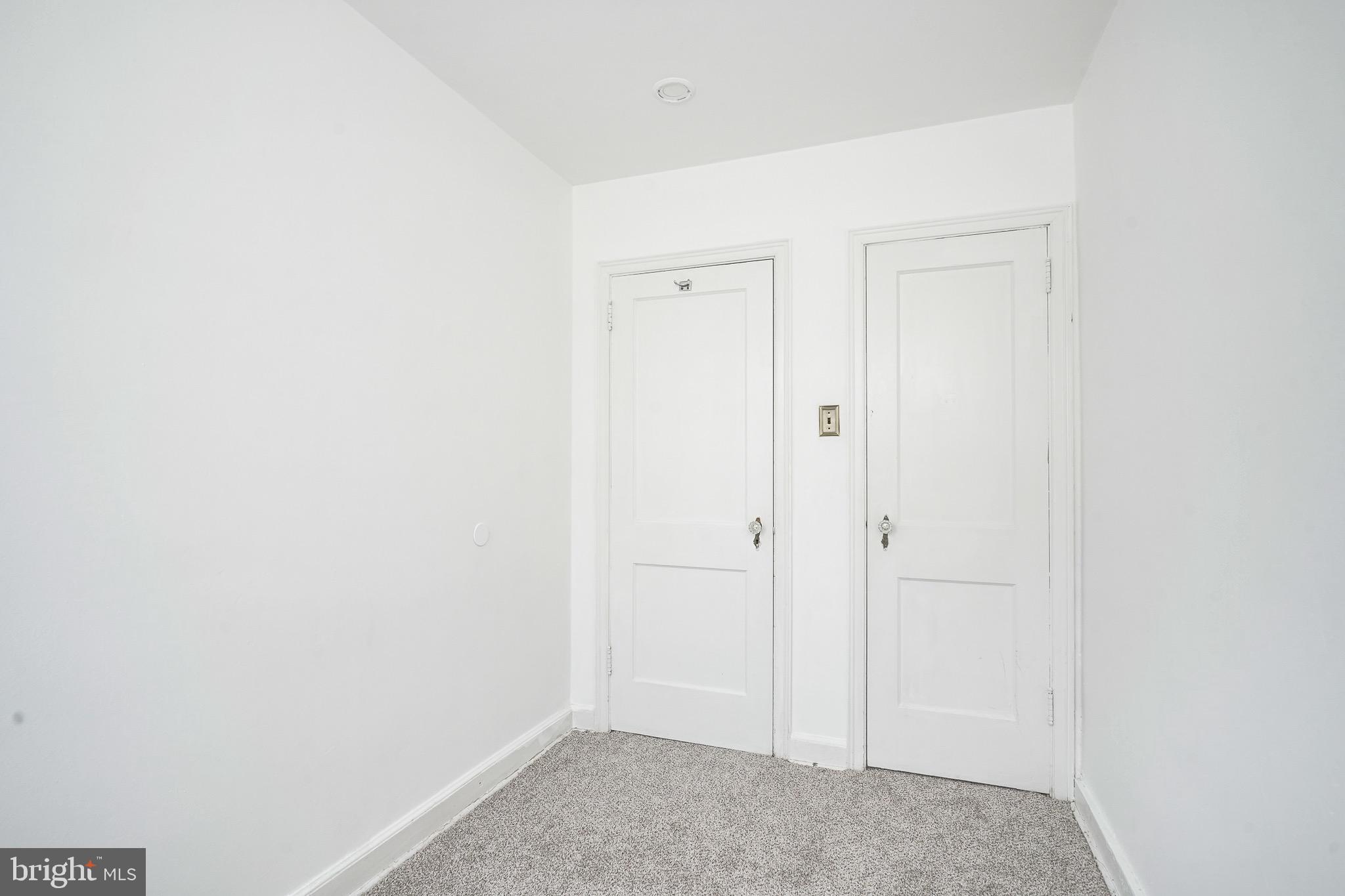 MAYFAIR - Residential