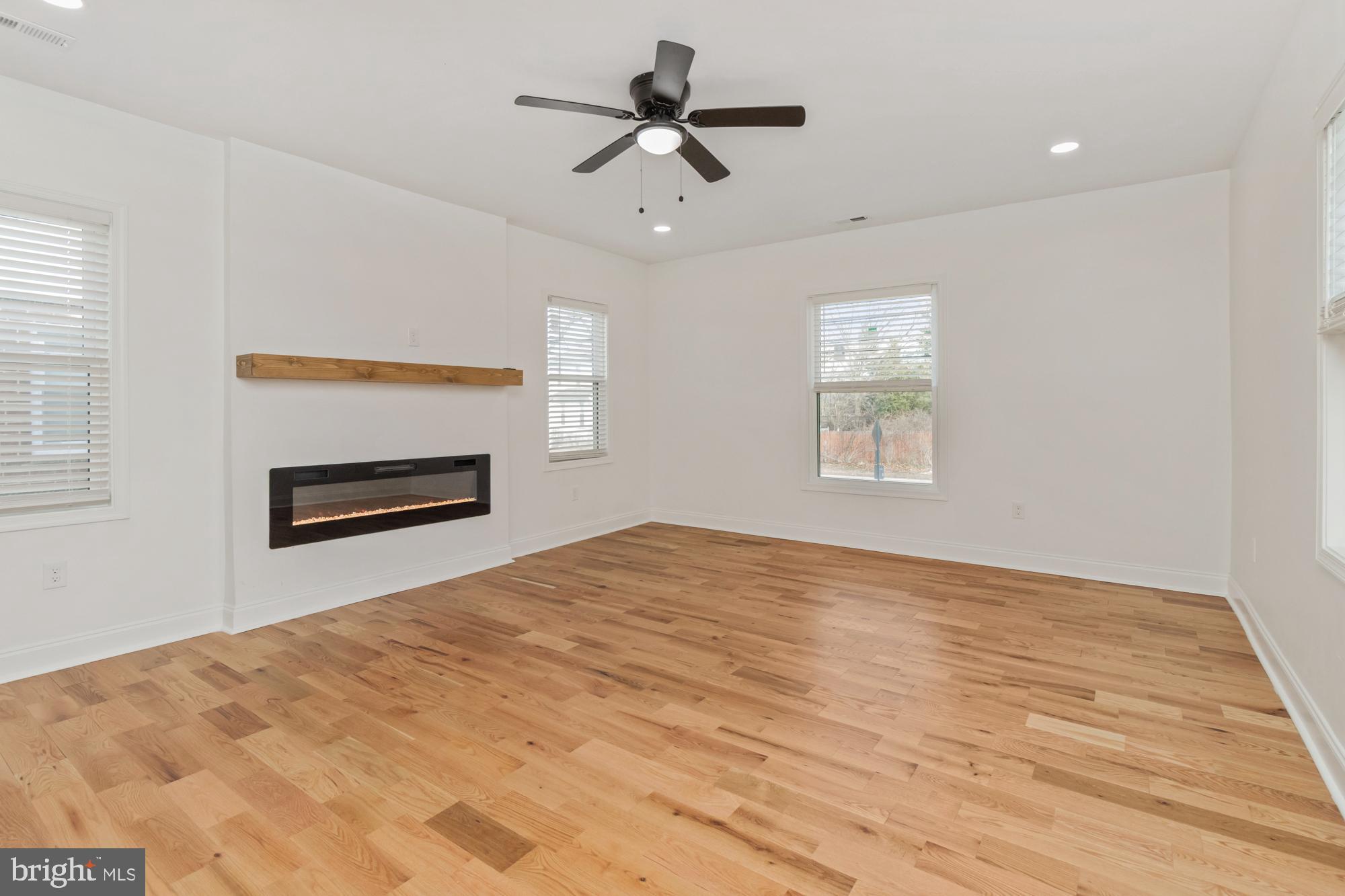 LINTHICUM HEIGHTS - Residential