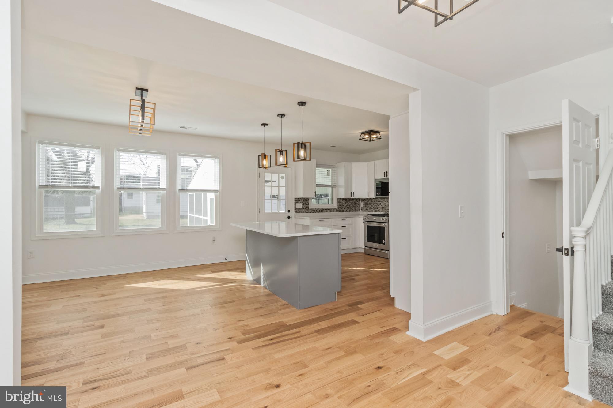 LINTHICUM HEIGHTS - Residential