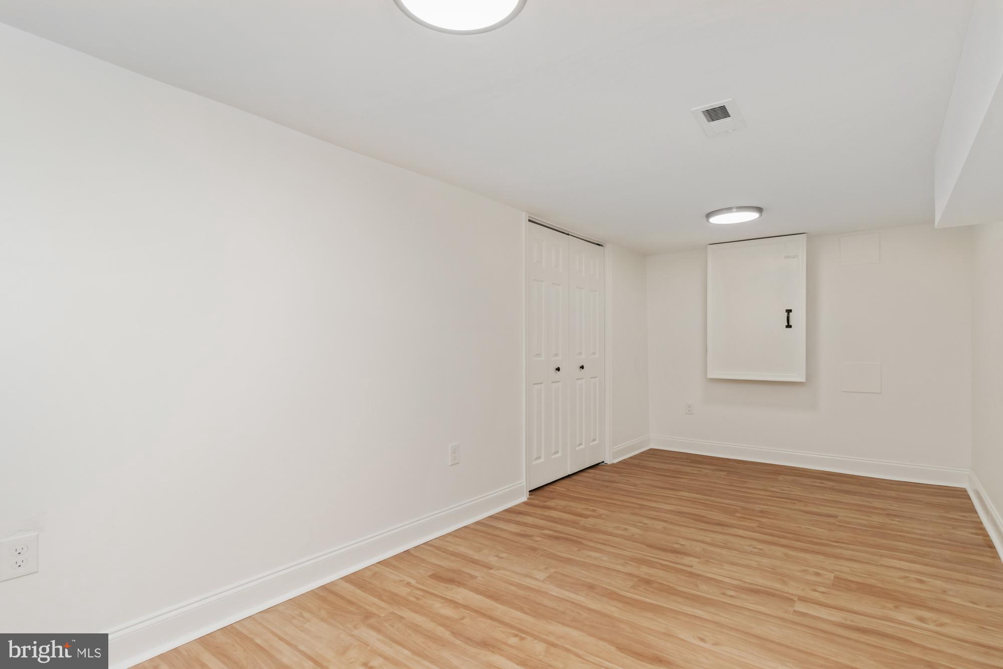 LINTHICUM HEIGHTS - Residential