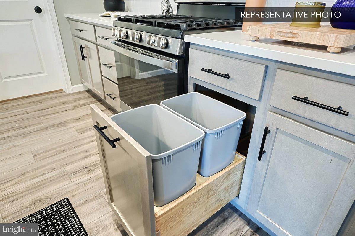 HILLS AT VALLEY VIEW - Residential