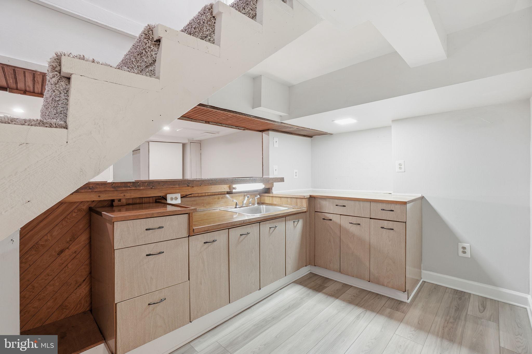 ARLINGTON RIDGE - Residential