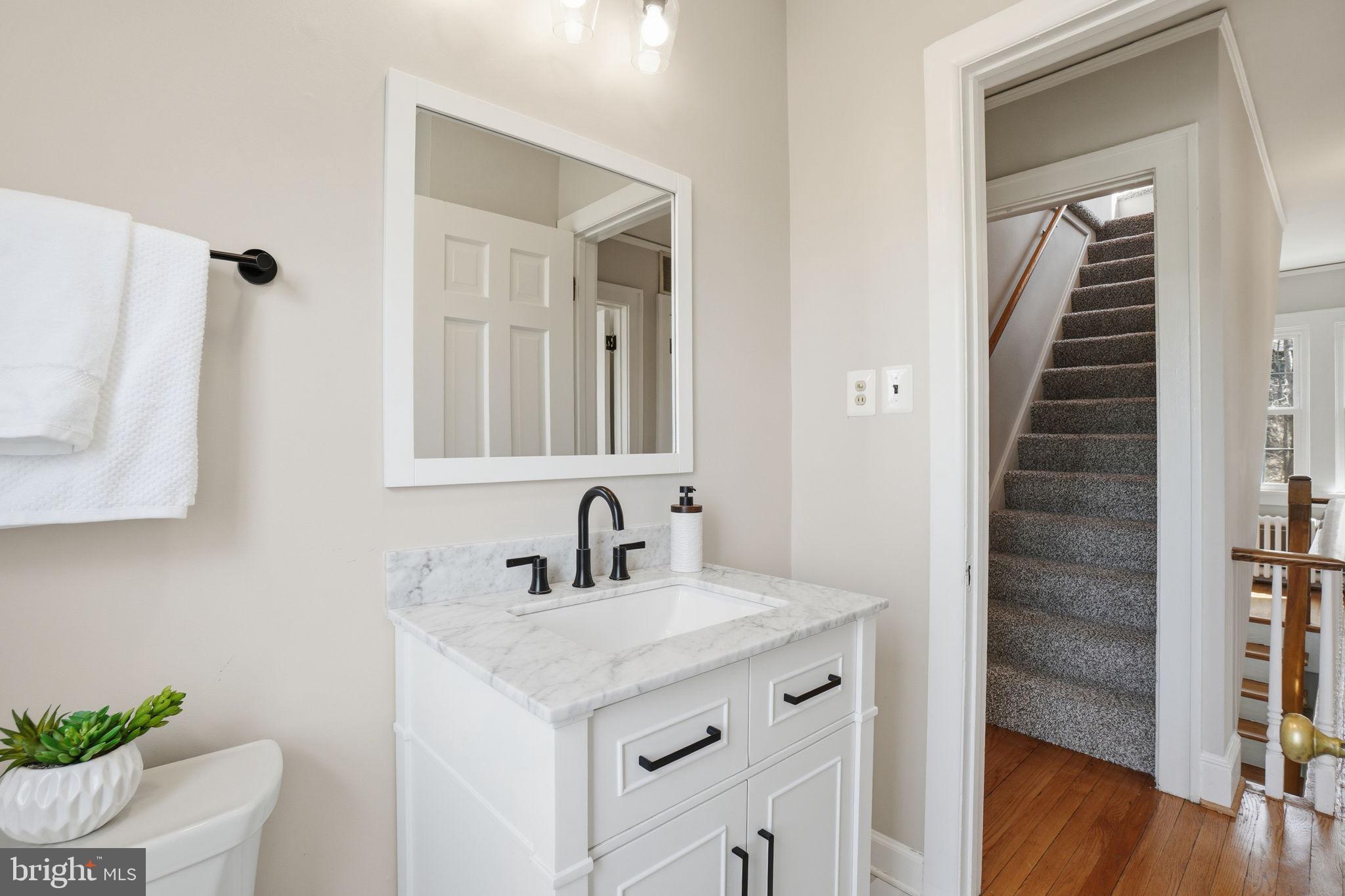 ARLINGTON RIDGE - Residential