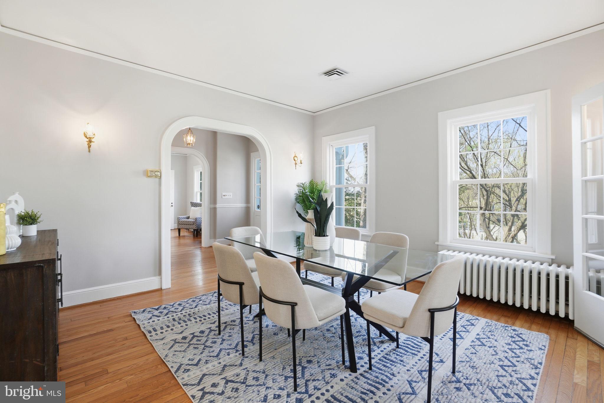 ARLINGTON RIDGE - Residential